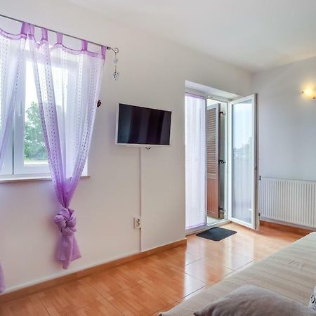 Apartment Senka Малий Лошинь Екстер'єр фото