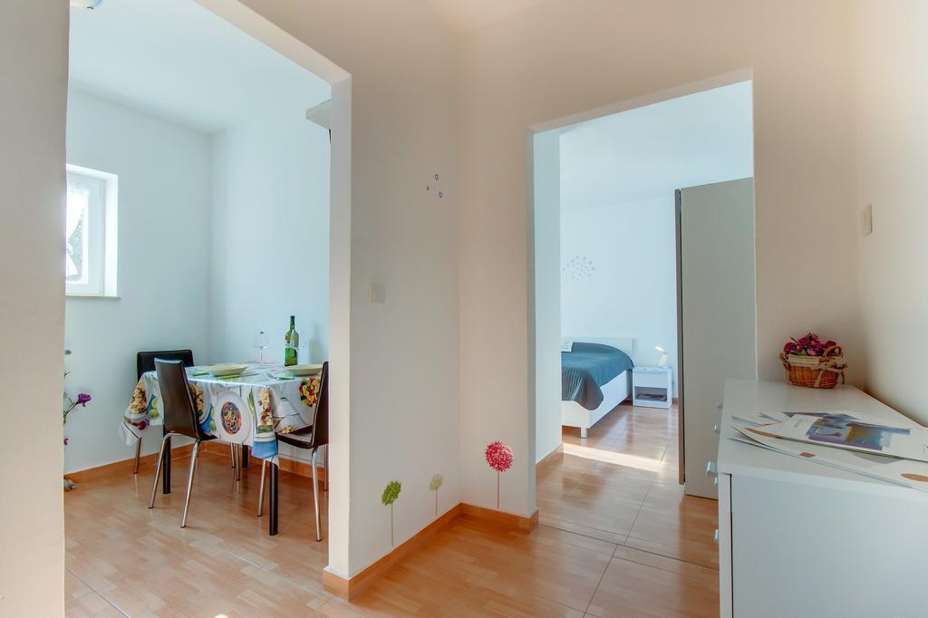 Apartment Senka Малий Лошинь Екстер'єр фото
