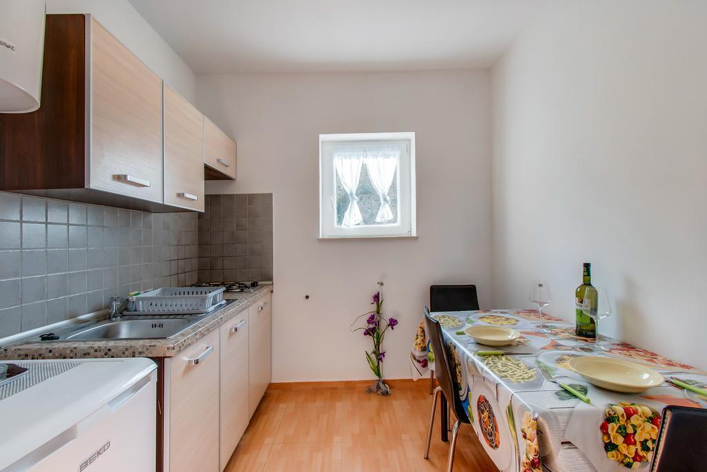 Apartment Senka Малий Лошинь Екстер'єр фото