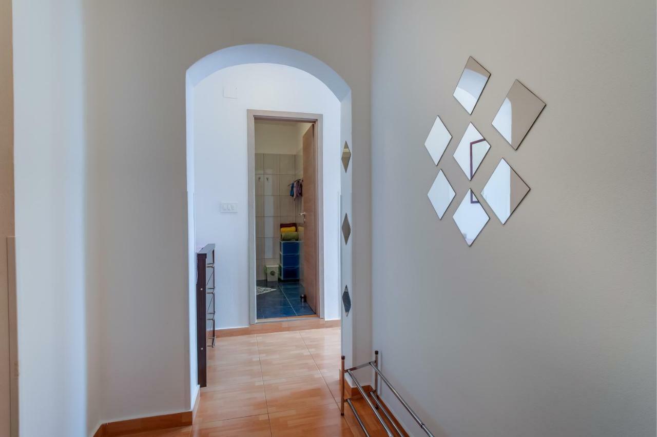 Apartment Senka Малий Лошинь Екстер'єр фото
